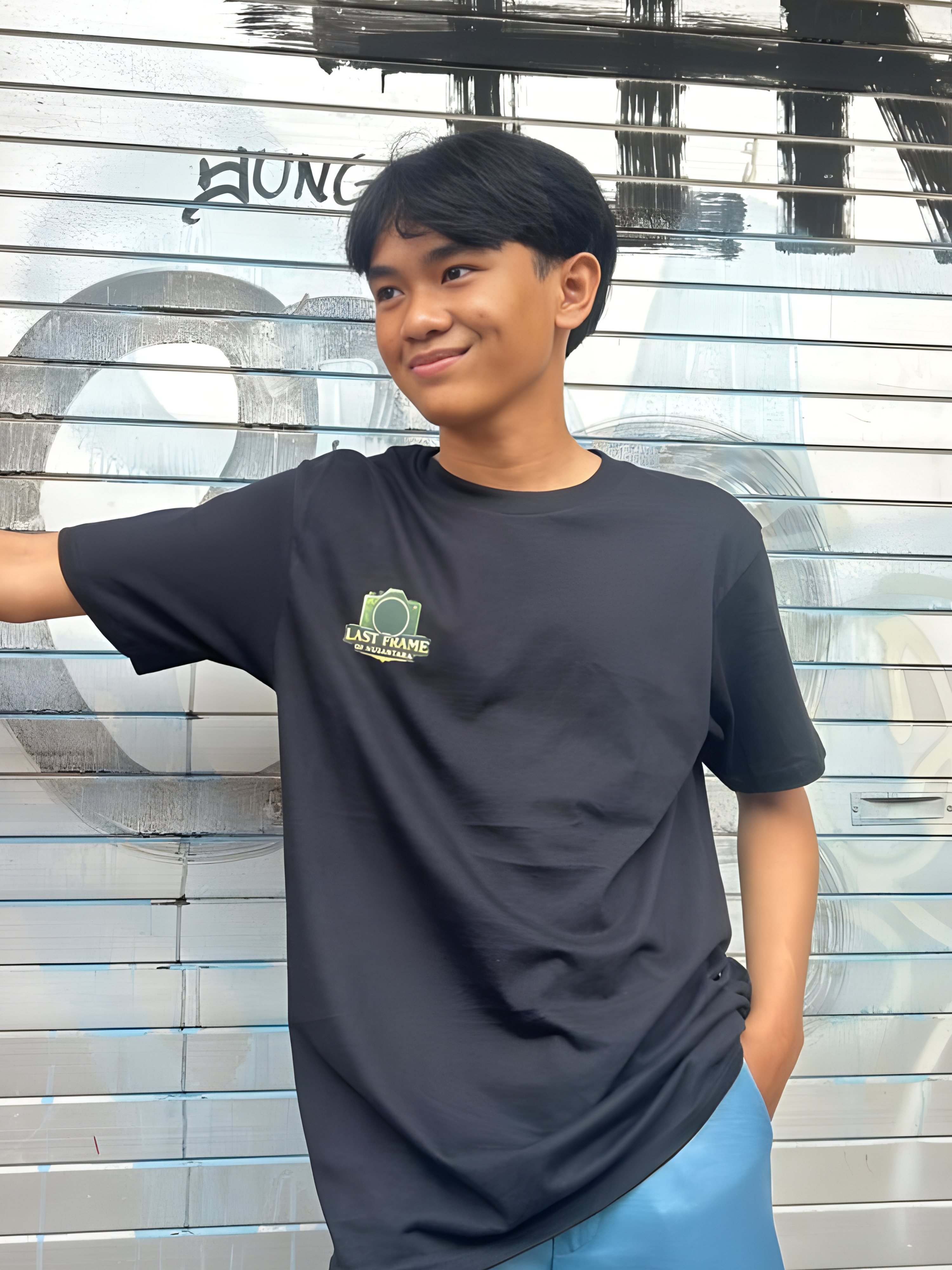 Kaos Depan